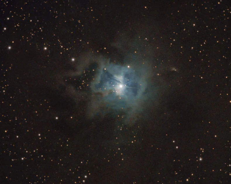 Туманность Ирис NGC 7023